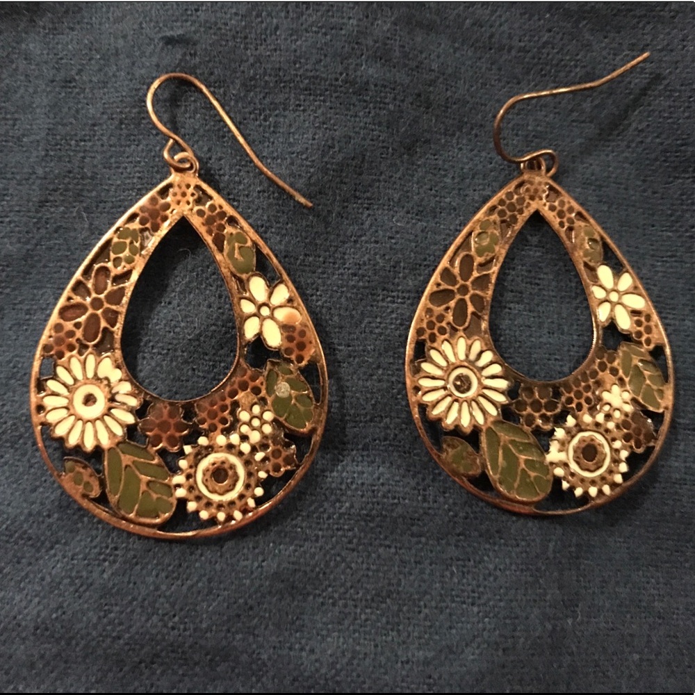 🌻Fun Floral Dangles🌻🌸🌼